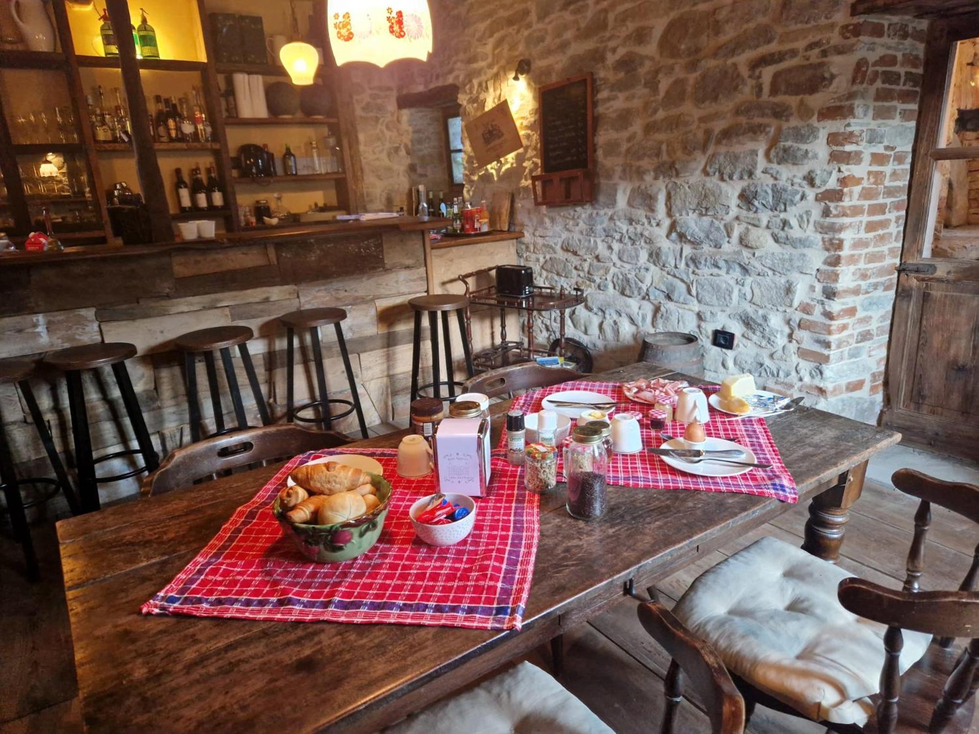 Levice B&B Barbaia מראה חיצוני תמונה